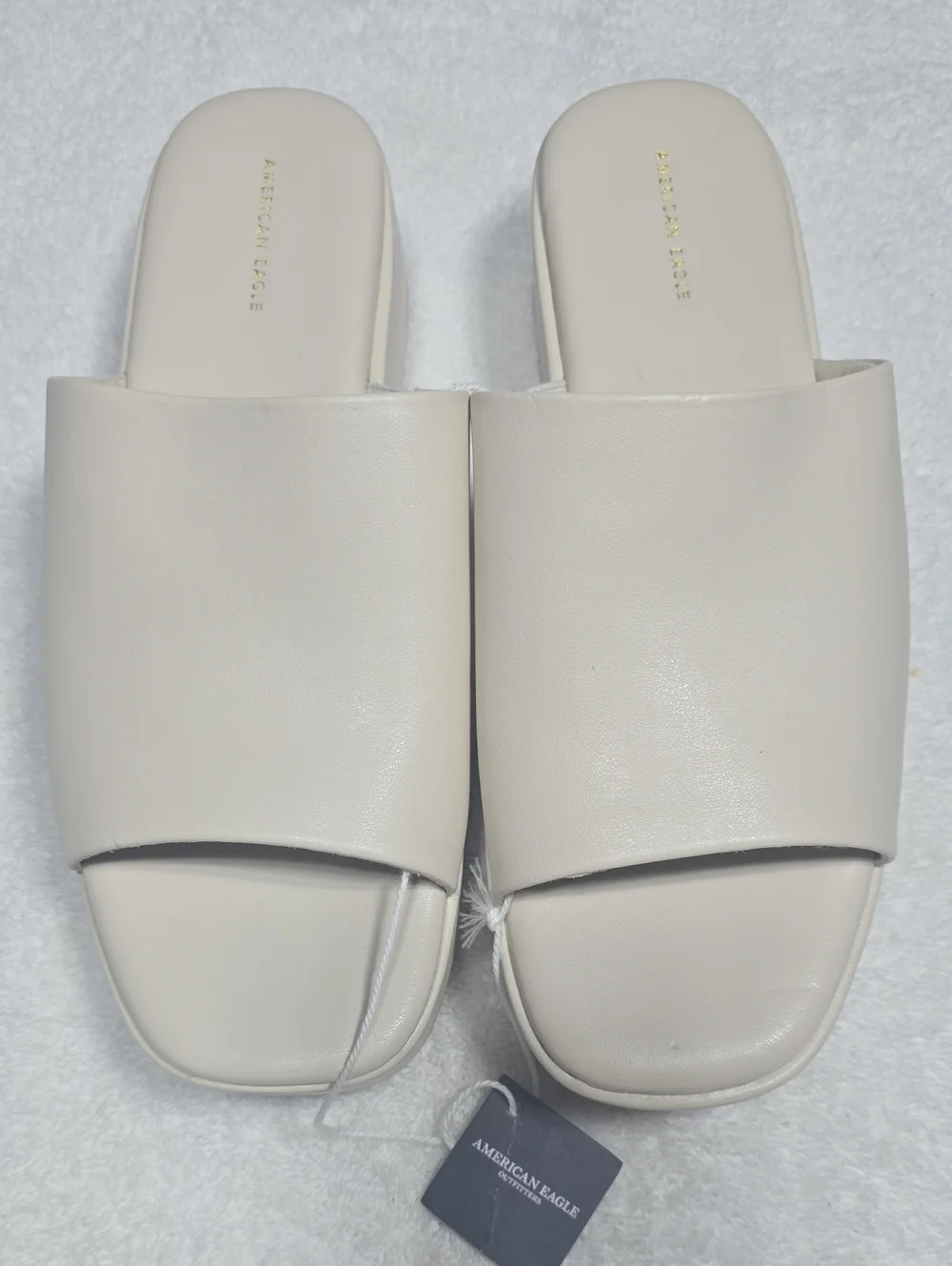 NWT American Eagle Slides